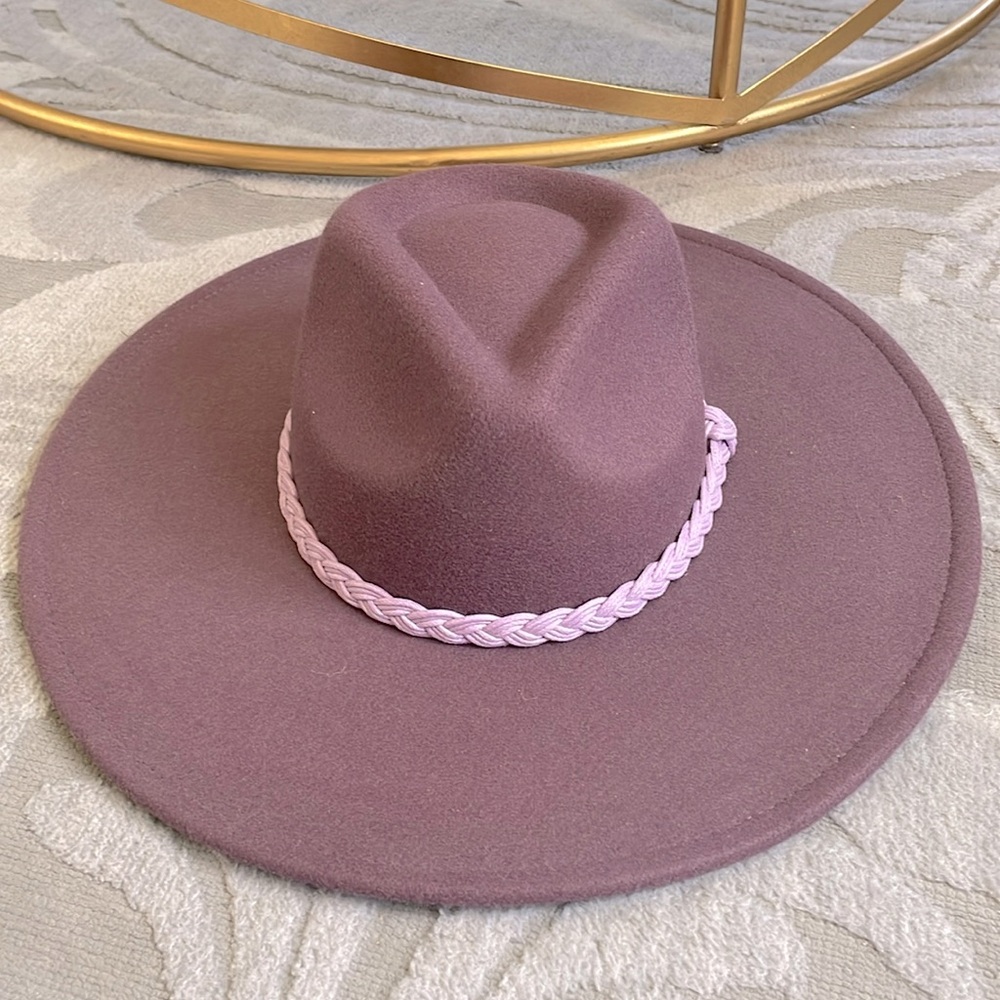 Treasure & Bond Nordstrom purple/lavender felt rancher hat - never worn
